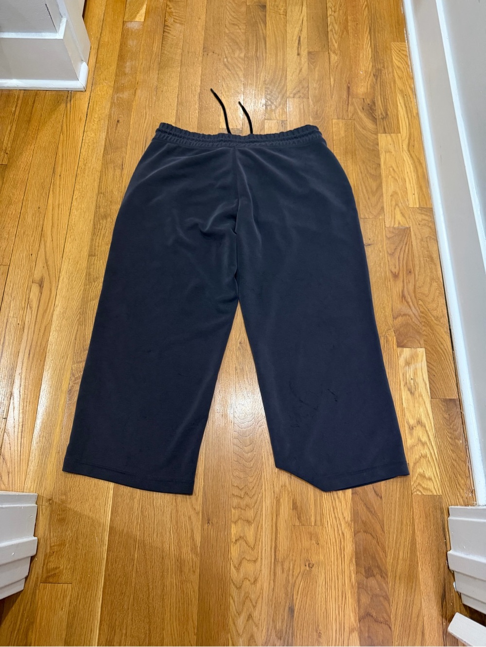 Women’s  Black Pull-On Casual Pants